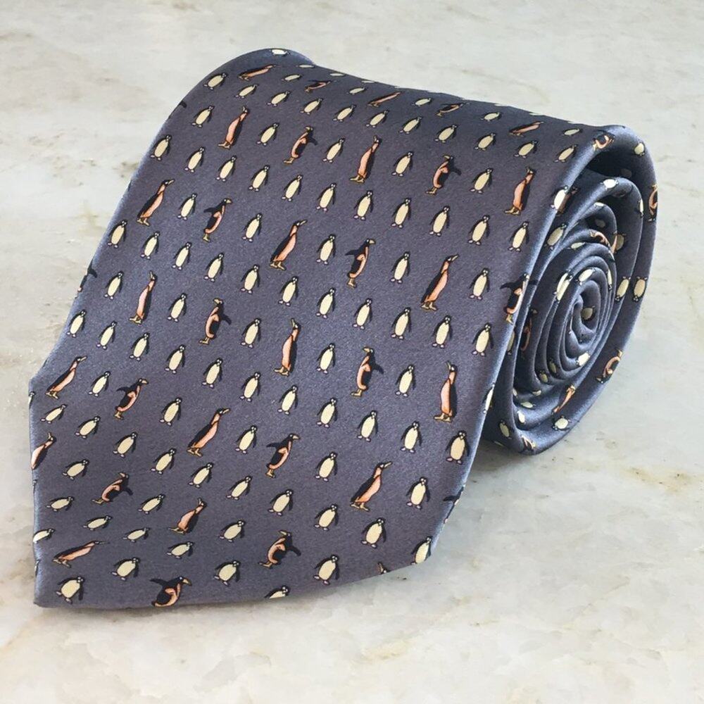 CRYSTAL SILK BLUE PENGUIN TIE